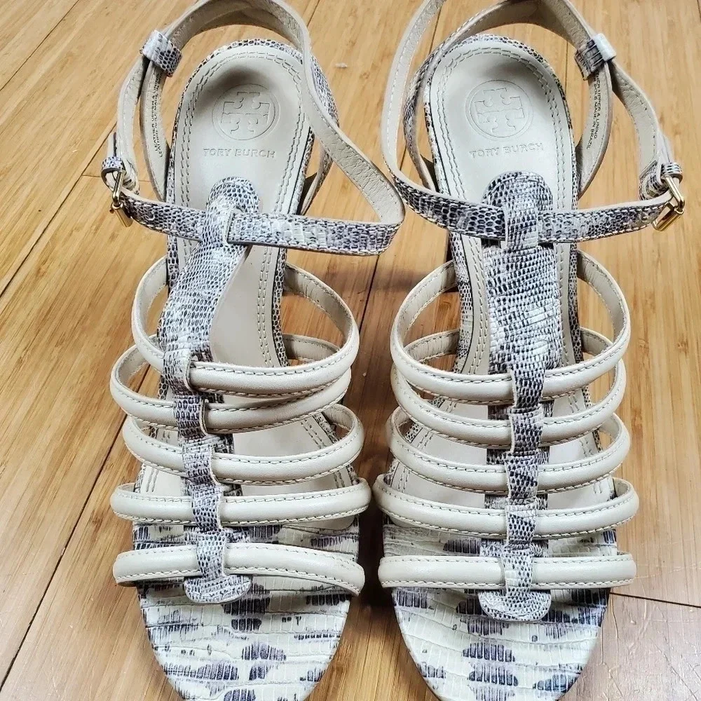 Tory Burch tory burch